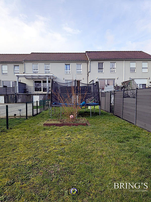 Maison - 100 m² - 5 pièces