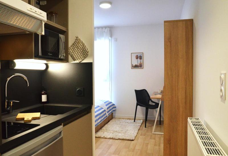 Studio - 15 m² - 1 pièce
