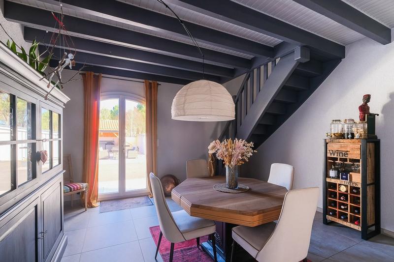 Maison contemporaine - 174 m² - 6 pièces