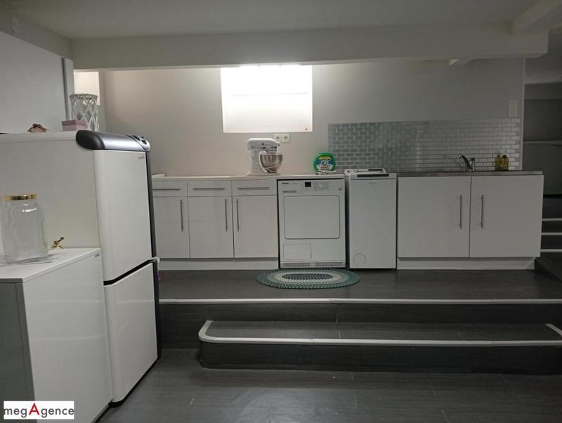 Maison en pierre - 311 m² - 11 pièces