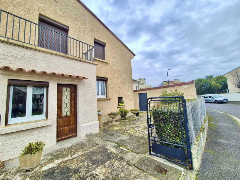 Maison - 93 m² - 4 pièces