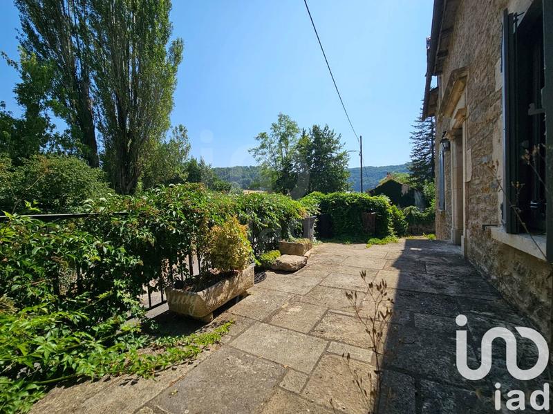 Maison - 296 m² - 11 pièces