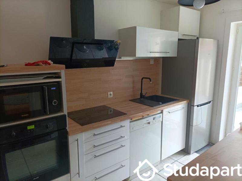 Chambre - 10 m² - 1 pièce