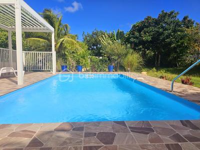 Maison - 130 m² - 6 pièces