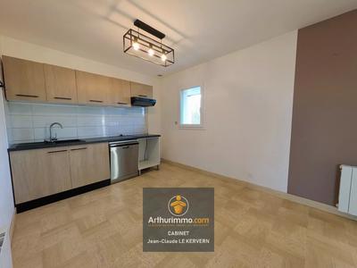 Maison - 94 m² - 4 pièces