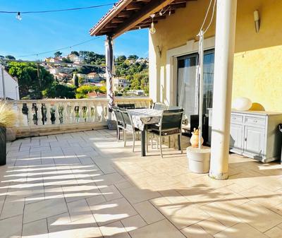 Maison - 142 m² - 4 pièces