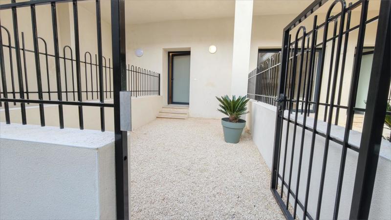 Studio - 15 m² - 1 pièce