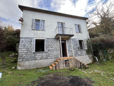 Maison - 153 m² - 6 pièces