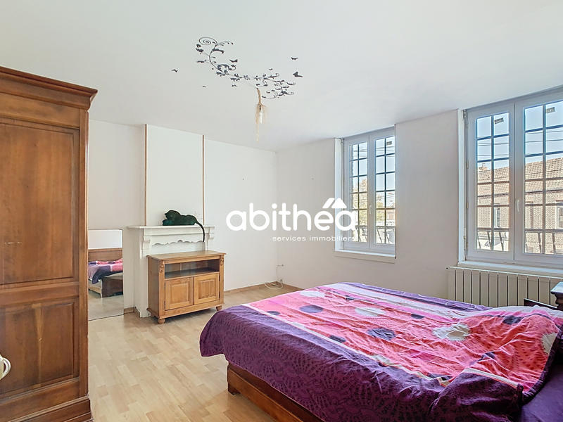 Maison - 182 m² - 7 pièces