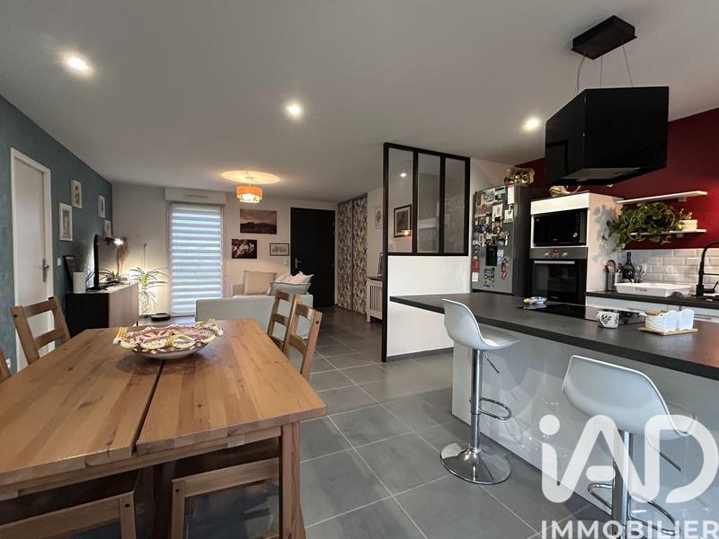 Maison - 100 m² - 5 pièces