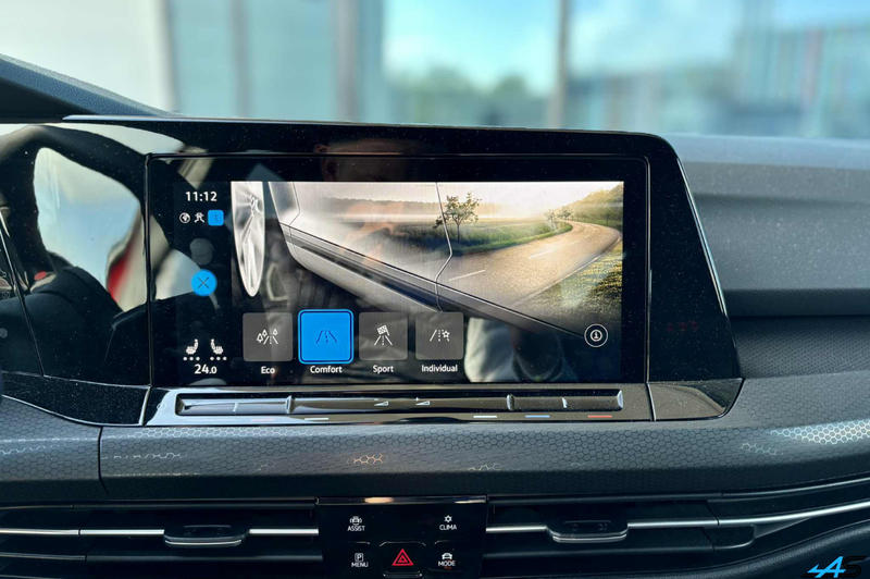 Volkswagen Golf VIII Gti Clubsport 300ch Dsg7 hk Akrapovic Pas de Malus