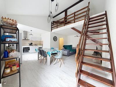 Appartement - 81 m² - 3 pièces