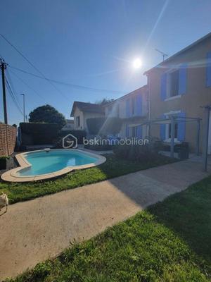 Maison - 123 m² - 6 pièces