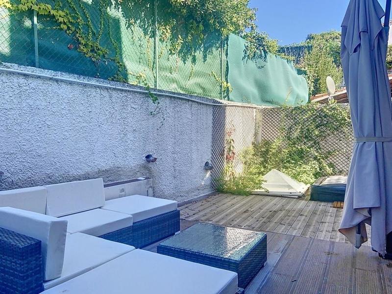 Maison jumelée - 128 m² - 5 pièces
