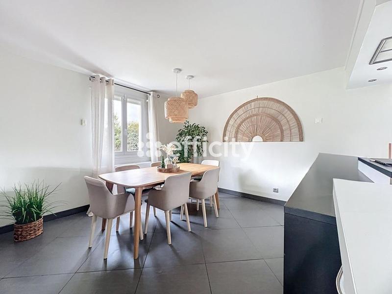 Maison - 133 m² - 4 pièces