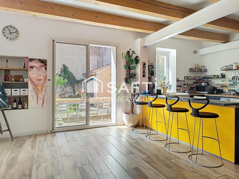 Maison - 316 m² - 11 pièces