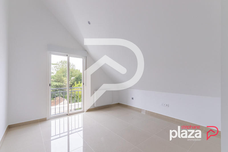 Maison - 193 m² - 10 pièces