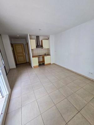 Studio - 23 m² - 1 pièce