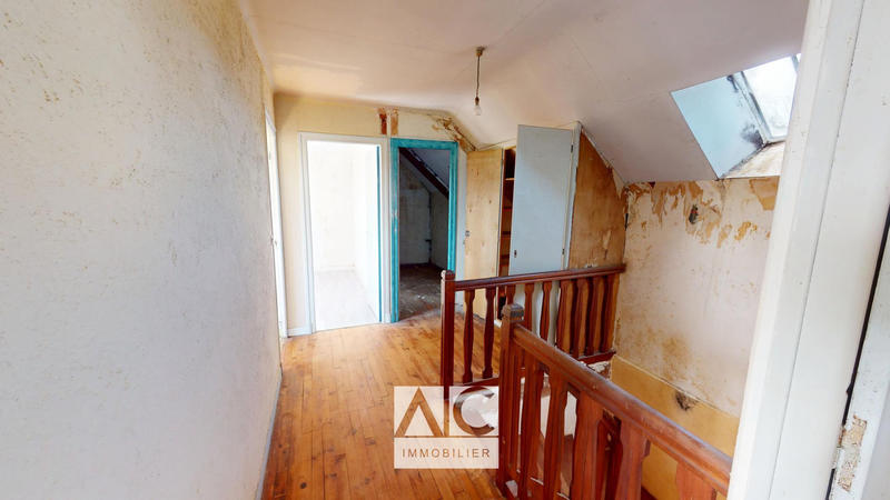 Maison - 195 m² - 8 pièces