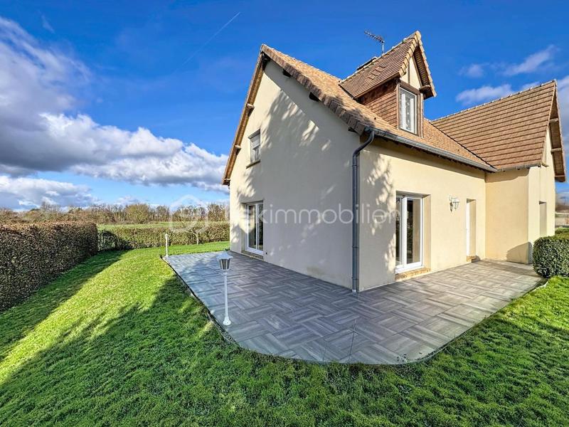 Pavillon - 135 m² - 7 pièces