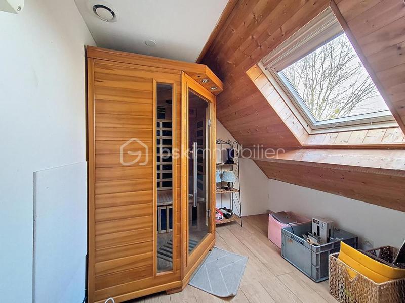 Maison traditionnelle - 125 m² - 6 pièces