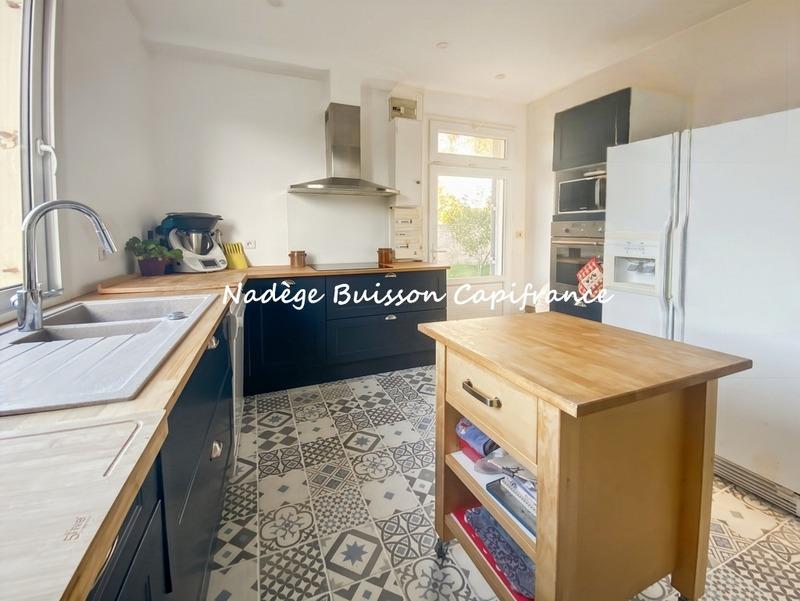 Villa - 195 m² - 6 pièces