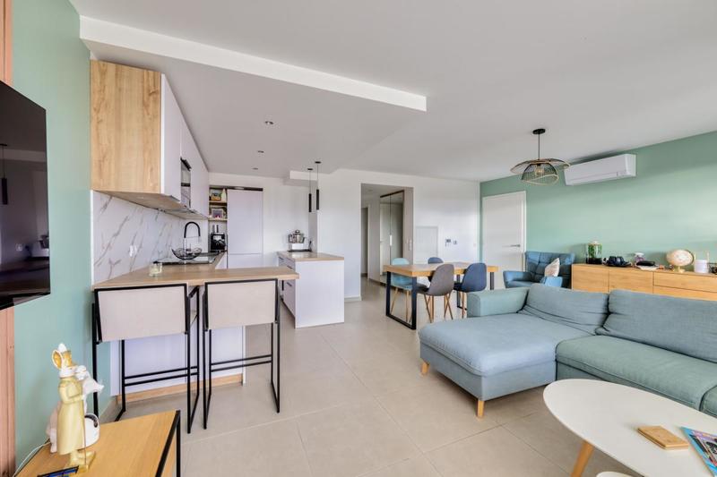 Appartement - 86 m² - 4 pièces