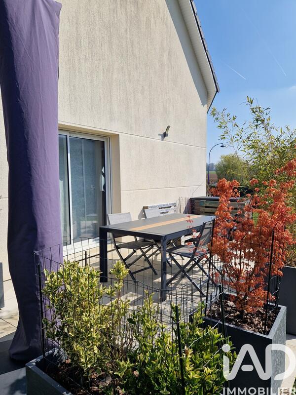 Maison - 96 m² - 4 pièces