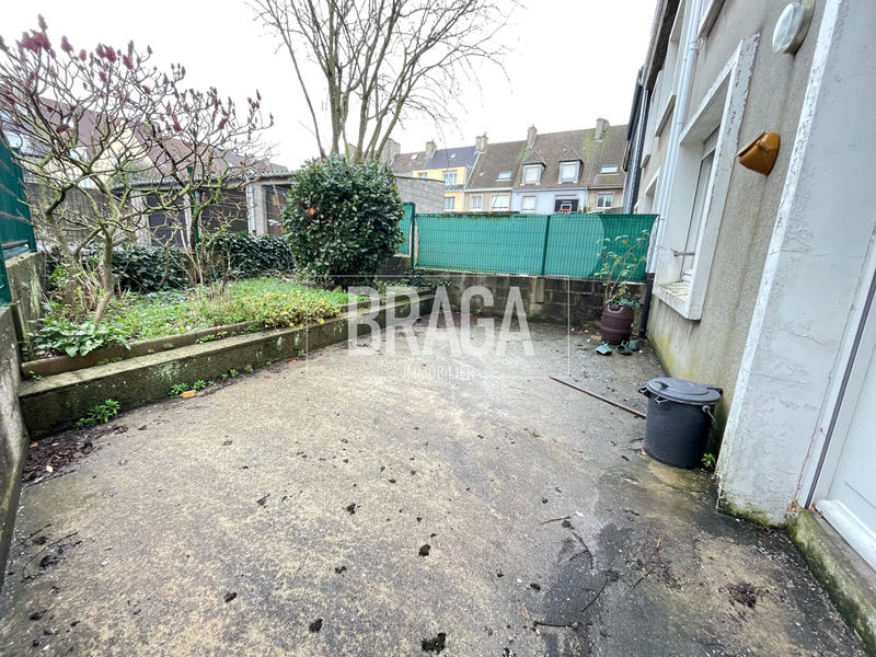 Maison - 149 m² - 9 pièces