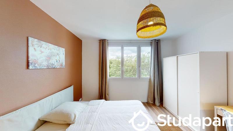 Chambre - 9 m² - 1 pièce