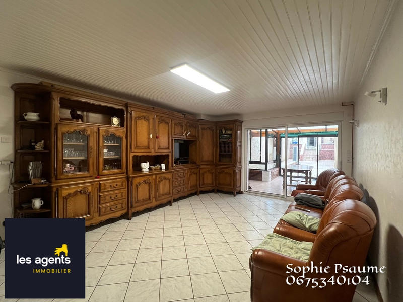 Maison - 240 m² - 10 pièces