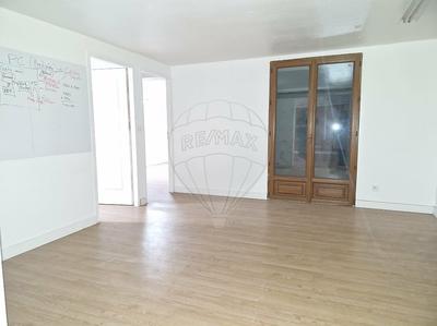 Local commercial - 480 m² - 3 pièces