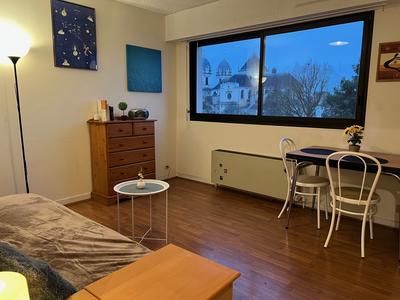 Studio - 28 m² - 1 pièce