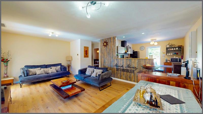 Maison - 90 m² - 4 pièces