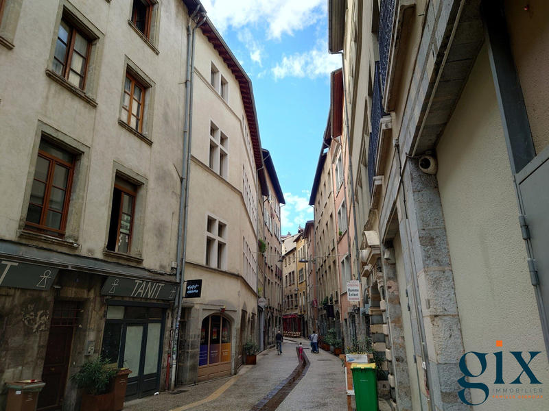 Appartement - 85 m² - 4 pièces