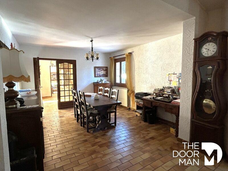 Villa - 150 m² - 5 pièces