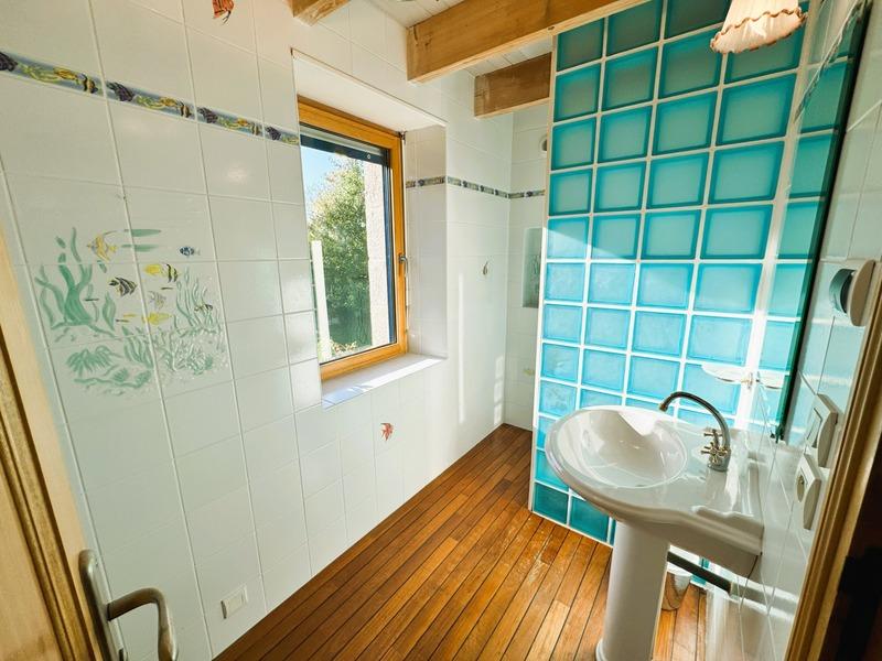 Maison - 209 m² - 6 pièces