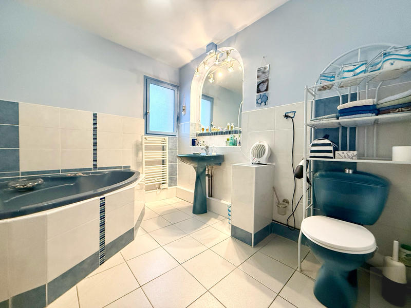 Maison - 105 m² - 5 pièces