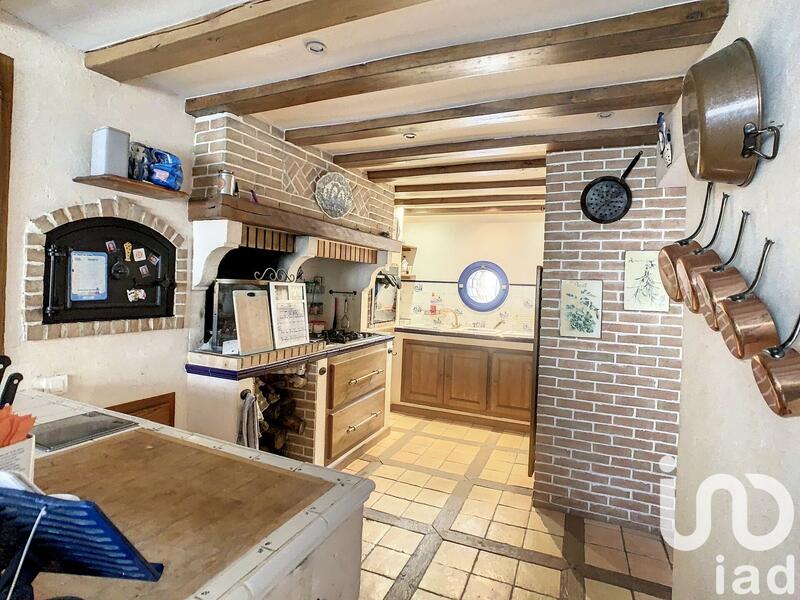 Maison - 194 m² - 6 pièces