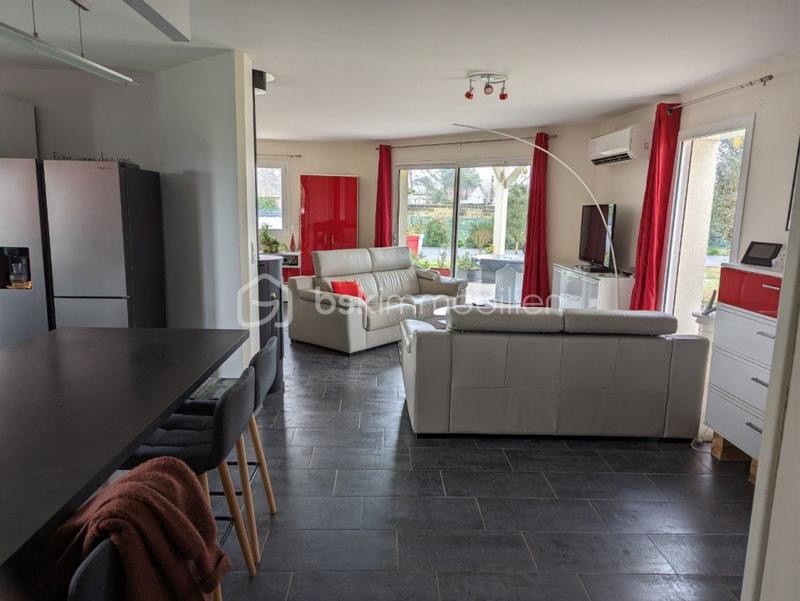 Maison - 163 m² - 6 pièces