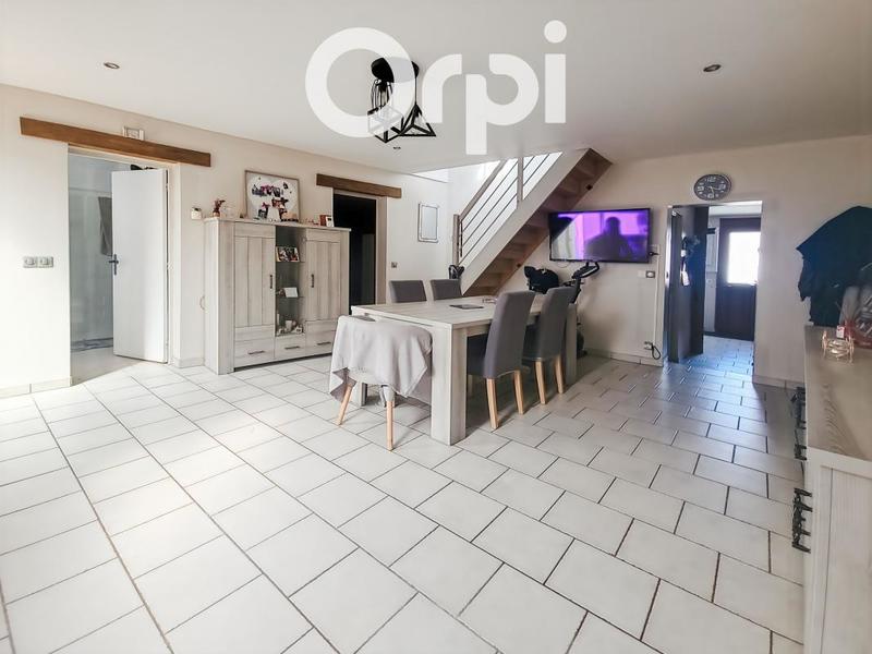 Maison - 102 m² - 4 pièces