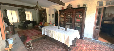 Appartement - 200 m² - 6 pièces