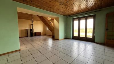 Maison - 110 m² - 4 pièces