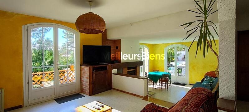 Villa - 160 m² - 7 pièces