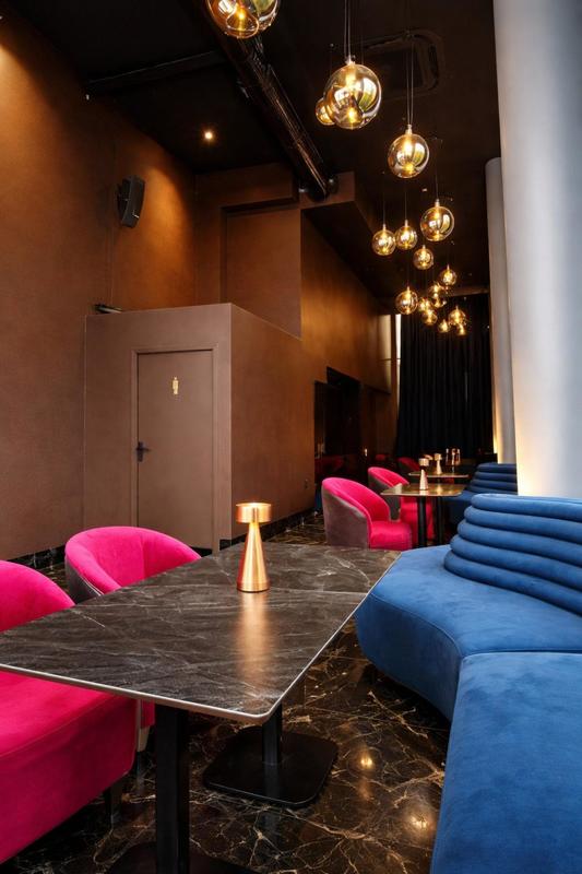 Local commercial - 148 m² - 4 pièces