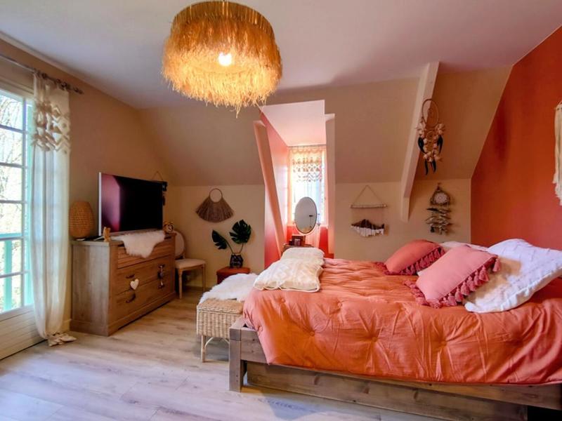 Maison - 200 m² - 9 pièces