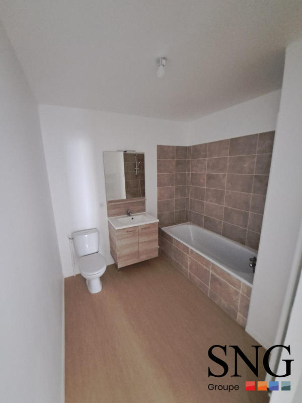 Appartement - 84 m² - 4 pièces