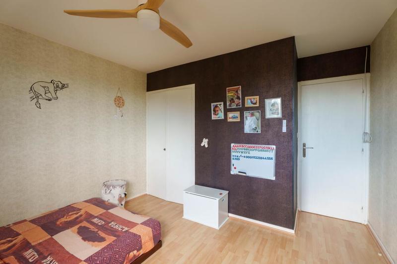 Appartement - 80 m² - 4 pièces