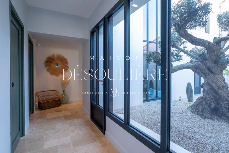 Villa - 200 m² - 7 pièces