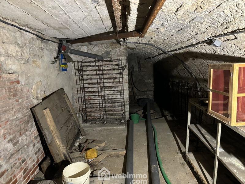 Maison de maîtres - 351 m² - 7 pièces